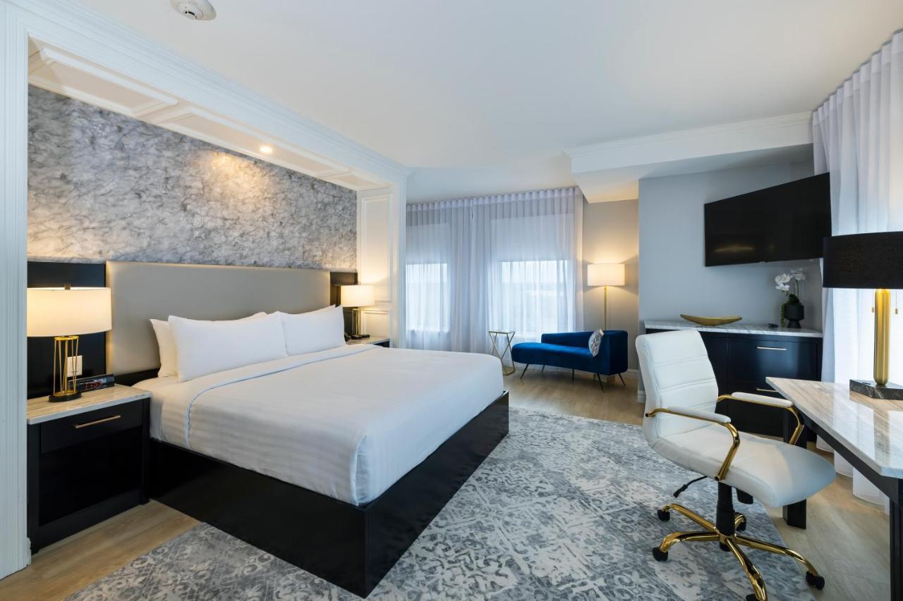 Halifax Tower & Conference Centre, Ascend Collection 5* Timberlea