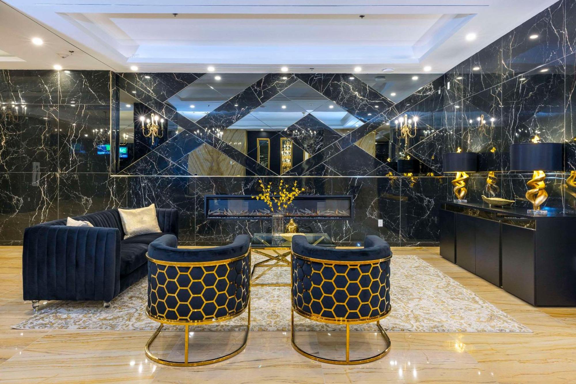 Halifax Tower & Conference Centre, Ascend Collection Hotel