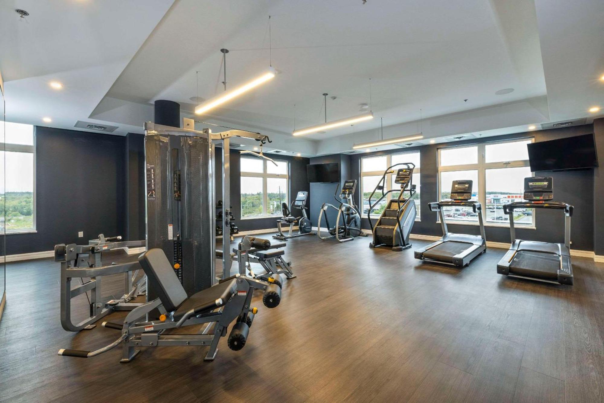 Halifax Tower & Conference Centre, Ascend Collection Timberlea