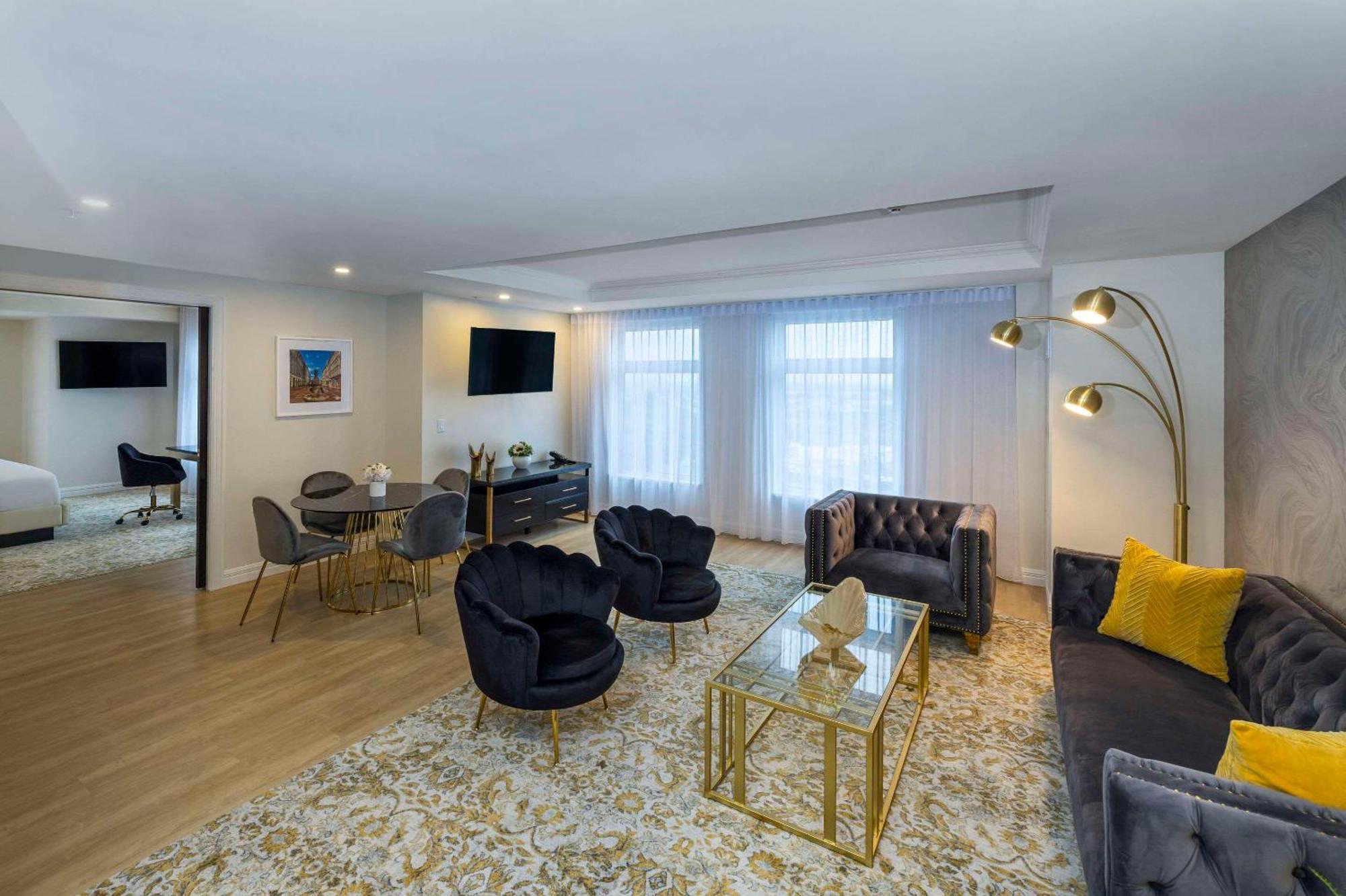 Tower & Conference Centre, Ascend Collection Hotel