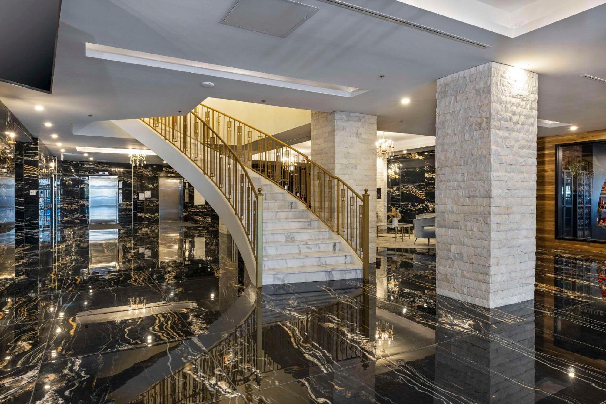 Hotel Halifax Tower & Conference Centre, Ascend Collection Timberlea